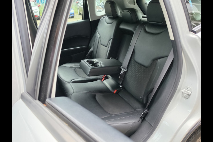 Jeep Compass 1.3T Night Eagle Liberty Edition Camera Carplay Keylesse Entry