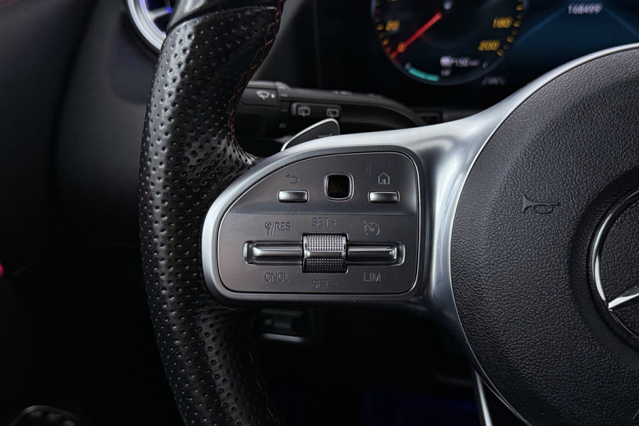 Mercedes-Benz EQA 250 Business Solution AMG 67 kWh 96% SOH (STOELVERWARMING, SFEERVERLICHTING, CAMERA, PARKEERSENSOREN)