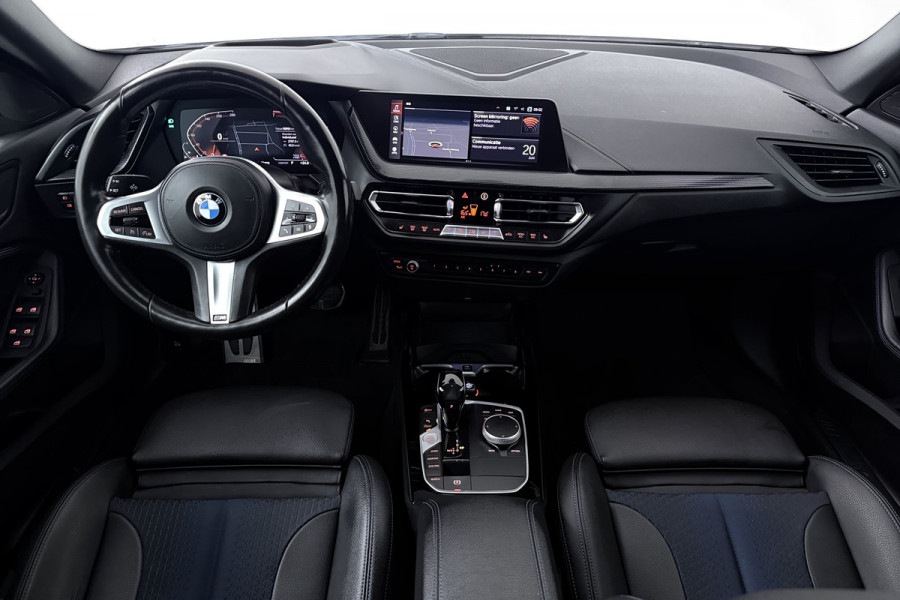 BMW 2 Serie Gran Coupé 218i High Executive (CAMERA, STOELVERWARMING, NAVIGATIE, HUD DISPLAY, DEALER ONDERHOUDEN)