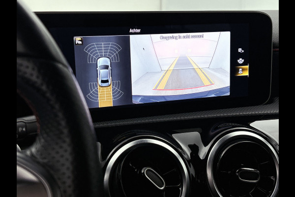 Mercedes-Benz A-Klasse 180 Business Solution AMG (NAVIGATIE, CLIMA, CAMERA, LED, GOED ONDERHOUDEN)