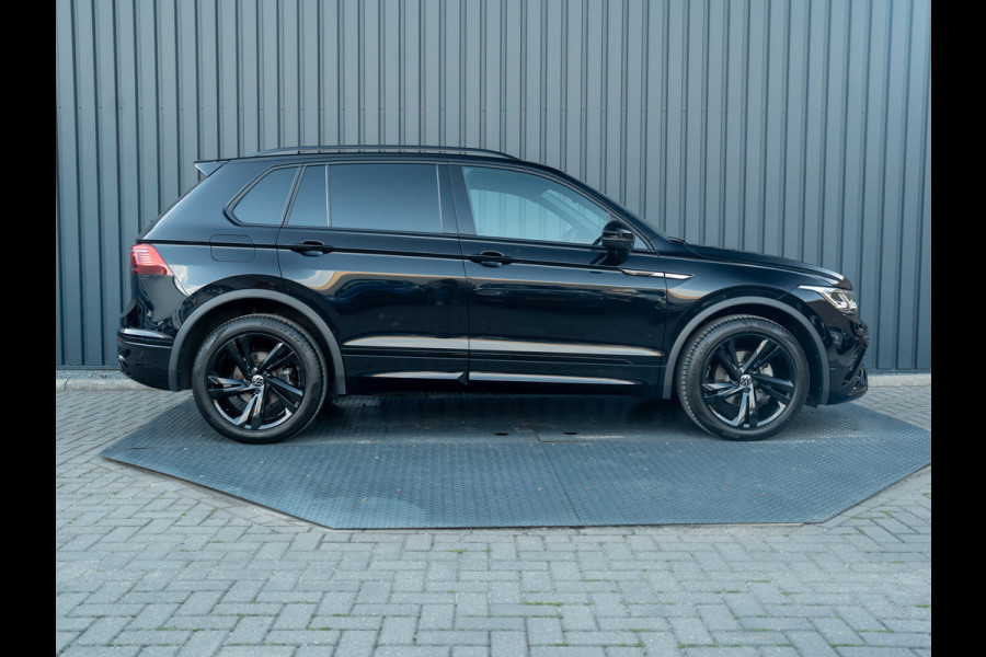 Volkswagen Tiguan 1.5 TSI R-Line Business | Black Style | Trekhaak wegkl. | Camera | IQ Light | Prijs Rijklaar!!