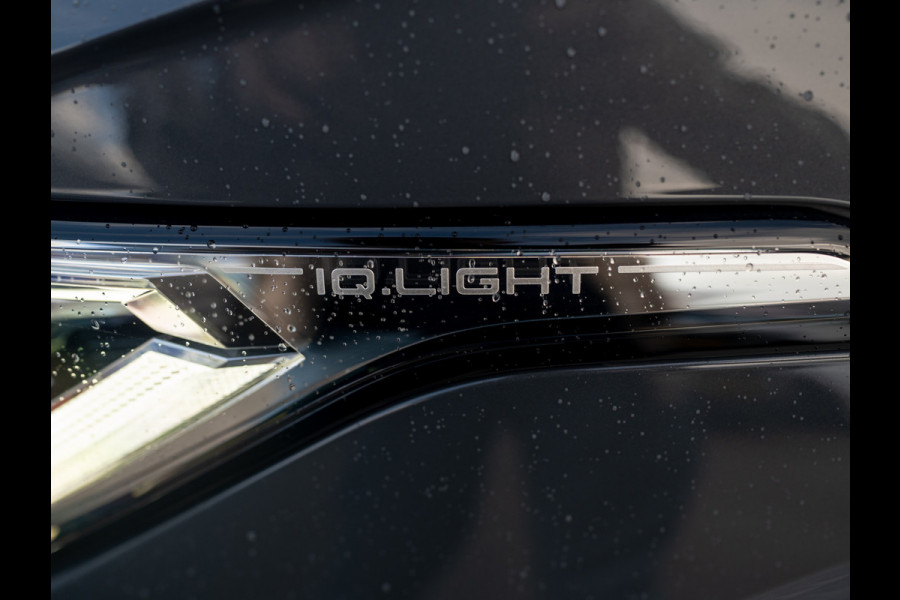 Volkswagen Tiguan 1.5 TSI R-Line Business+ | 360 Camera | Trekhaak wegkl. | 20'' | Allseason banden | Black Style | Prijs Rijklaar!!
