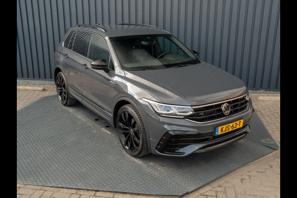 Volkswagen Tiguan 1.5 TSI R-Line Business+ | 360 Camera | Trekhaak wegkl. | 20'' | Allseason banden | Black Style | Prijs Rijklaar!!
