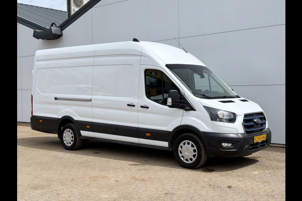 Ford E-Transit 68kWh 184PK L4H3 317km WLTP 96,5% (SOH) BEV Snelladen Carplay Climate control Cruise control Navigatie 360° camera Stoelverwarming Parkeersensoren v+a