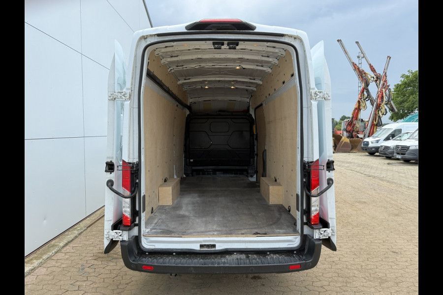 Ford E-Transit 68kWh 184PK L4H3 317km WLTP 96,5% (SOH) BEV Snelladen Carplay Climate control Cruise control Navigatie 360° camera Stoelverwarming Parkeersensoren v+a