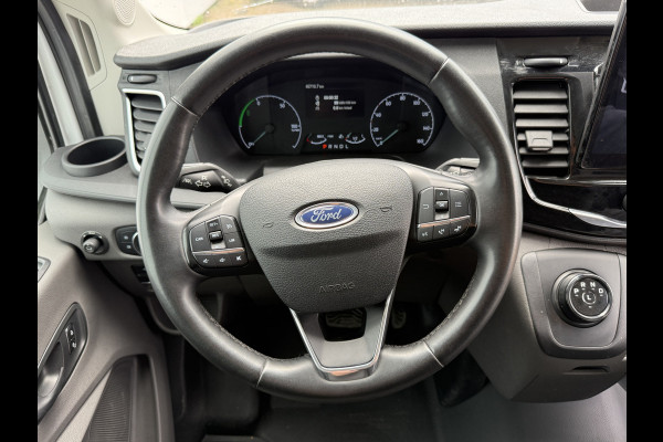 Ford E-Transit 68kWh 184PK L4H3 317km WLTP 96,5% (SOH) BEV Snelladen Carplay Climate control Cruise control Navigatie 360° camera Stoelverwarming Parkeersensoren v+a