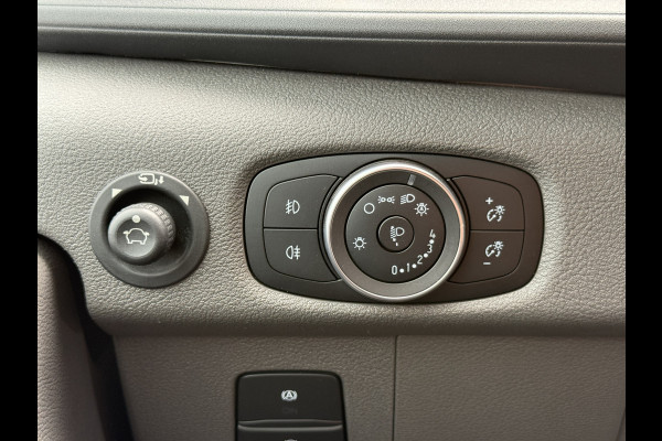 Ford E-Transit 68kWh 184PK L4H3 317km WLTP 96,5% (SOH) BEV Snelladen Carplay Climate control Cruise control Navigatie 360° camera Stoelverwarming Parkeersensoren v+a