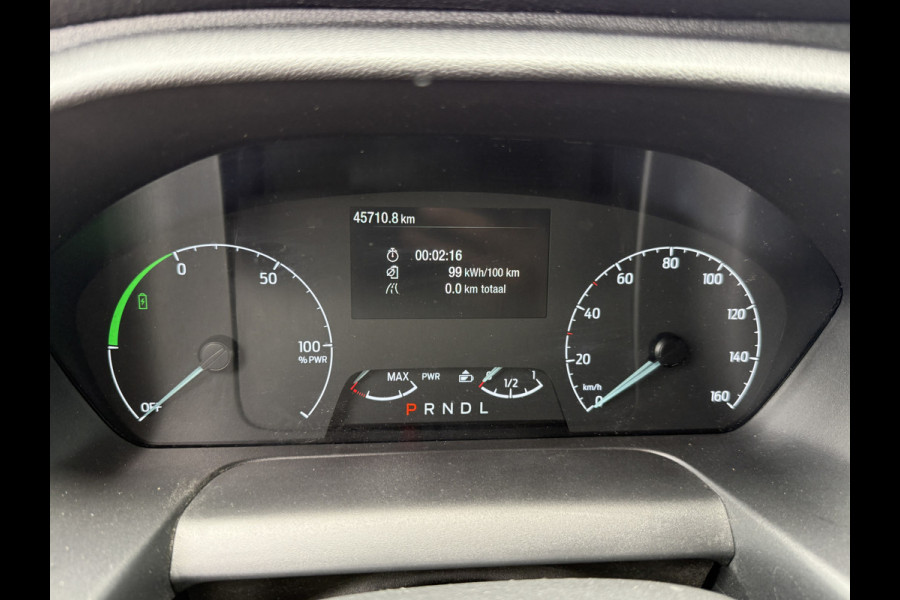 Ford E-Transit 68kWh 184PK L4H3 317km WLTP 96,5% (SOH) BEV Snelladen Carplay Climate control Cruise control Navigatie 360° camera Stoelverwarming Parkeersensoren v+a
