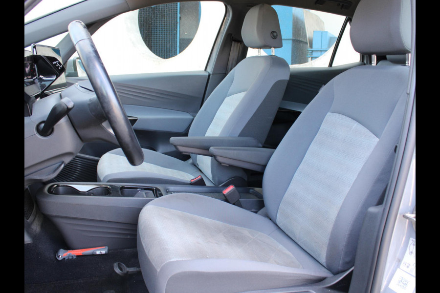Volkswagen ID.3 Life 58 kWh | SOH 94 % | APPLE CARPLAY / ANDROID AUTO | STOELVERWARMING |