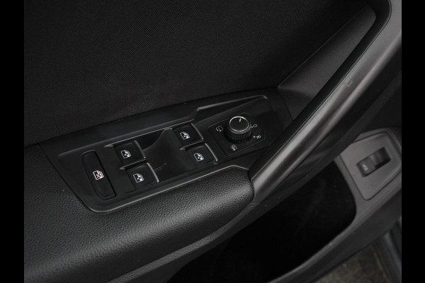 Volkswagen Tiguan Allspace 1.5 TSI Highline All-space 7p. Adaptive cruise control Climate control LED Parkeersensoren Panoramadak Achteruitrijd camera Trekhaak Navigatie Voorstoelen verwarmd Apple Carplay/ Android Auto