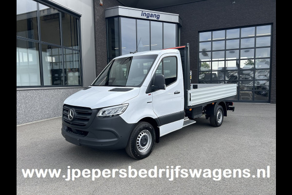 Mercedes-Benz eSprinter 320 L2 Select 81kWh / Snel laden 115kw / Open laadbak / Trekhaak / Distronic / MBUX / Smartphone-intergratie / Camera
