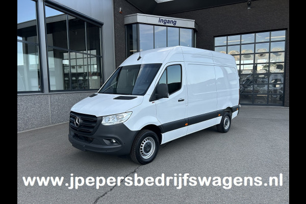 Mercedes-Benz Sprinter 317 CDI L2 H2 360 Camera / MBUX / Navigatie / Parkeersensors / Cruise control / Airco / 270 Graden achterdeuren