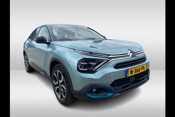 Citroën Ë-C4 Feel Pack 50 kWh / Camera / Head-up / Keyless / CarPlay / 18'' / Dodehoek / DAB / Cruise Control / Full-LED