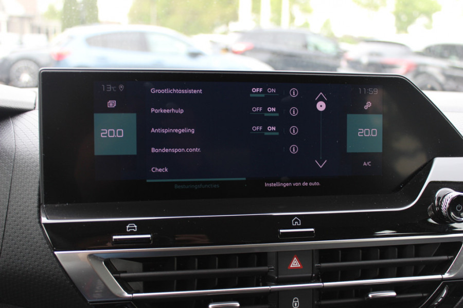 Citroën Ë-C4 Feel Pack 50 kWh / Camera / Head-up / Keyless / CarPlay / 18'' / Dodehoek / DAB / Cruise Control / Full-LED