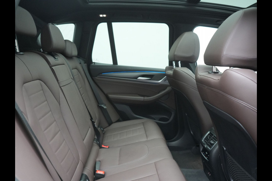 BMW iX3 M Sport 80 kWh 286pk Dealer O.H | Trekhaak Af Fabriek | Panodak | Laser LED | Head Up | Adaptive Cruise | 360 Camera | Lederen Sportstoelen Memory & Verwarmd | Harman / Kardon | Pilot Assist | Keyless | Blis | Apple Carplay | Navigatie | Virtual | DAB |