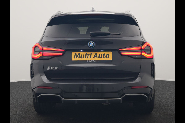 BMW iX3 M Sport 80 kWh 286pk Dealer O.H | Trekhaak Af Fabriek | Panodak | Laser LED | Head Up | Adaptive Cruise | 360 Camera | Lederen Sportstoelen Memory & Verwarmd | Harman / Kardon | Pilot Assist | Keyless | Blis | Apple Carplay | Navigatie | Virtual | DAB |