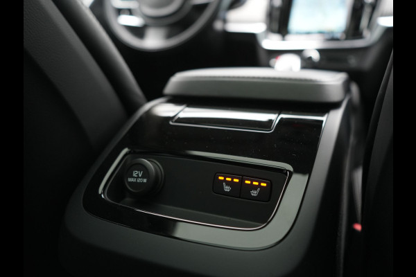 Volvo V90 T8 AWD Inscription PHEV 394pk Dealer O.H. | Trekhaak Af Fabriek | Panodak | Adaptive Cruise | Harman / Kardon | Head Up | Camera | Lederen Sportstoelen Massage & Ventilatie & Memory | Apple Carplay | Stuur Verwarmd | Blis | Plug In Hybrid |
