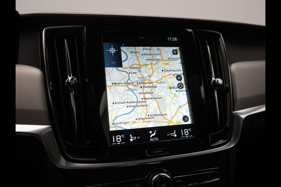 Volvo V90 T8 AWD Inscription PHEV 394pk Dealer O.H. | Trekhaak Af Fabriek | Panodak | Adaptive Cruise | Harman / Kardon | Head Up | Camera | Lederen Sportstoelen Massage & Ventilatie & Memory | Apple Carplay | Stuur Verwarmd | Blis | Plug In Hybrid |