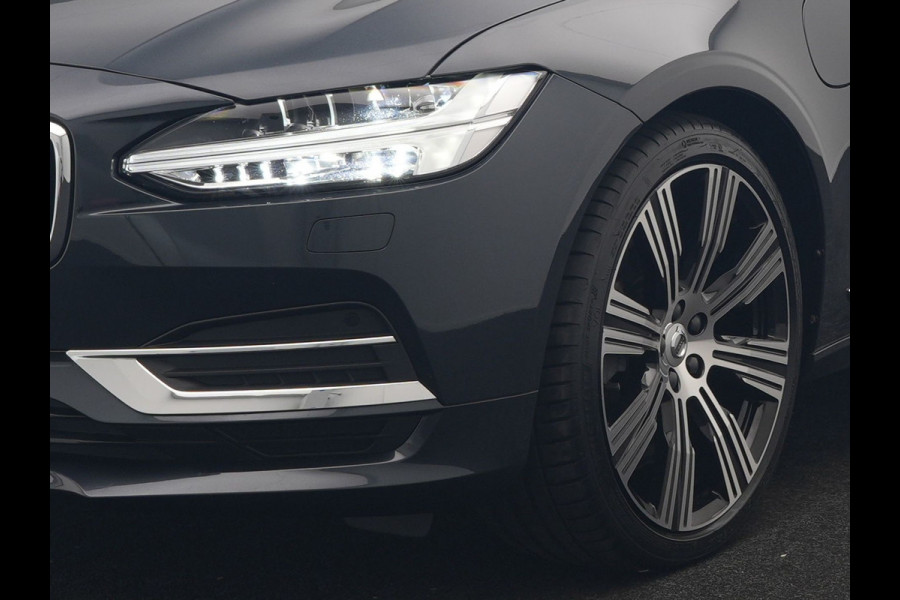 Volvo V90 T8 AWD Inscription PHEV 394pk Dealer O.H. | Trekhaak Af Fabriek | Panodak | Adaptive Cruise | Harman / Kardon | Head Up | Camera | Lederen Sportstoelen Massage & Ventilatie & Memory | Apple Carplay | Stuur Verwarmd | Blis | Plug In Hybrid |