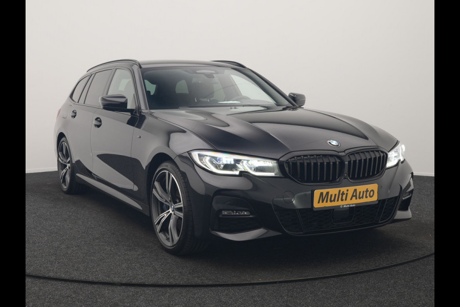 BMW 3 Serie Touring 330e M Sport PHEV 293pk Dealer O.H. | Trekhaak Af Fabriek | Adaptive Cruise | Head Up | 360 Camera | Adaptief Onderstel | Alcantara Sportstoelen & Stuur Verwarmd | Laser LED | Sfeerverlichting | Keyless | Blis | Apple Carplay | Plug In Hybrid |