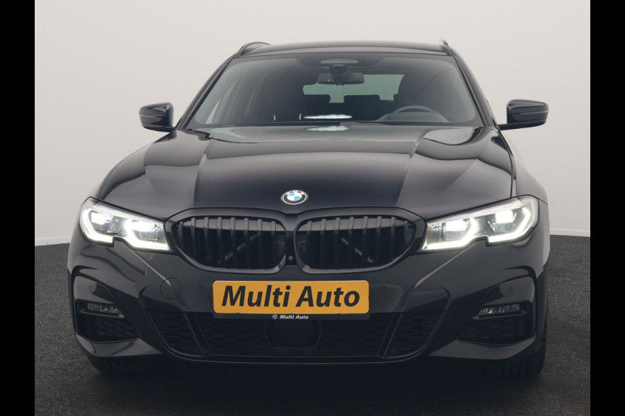 BMW 3 Serie Touring 330e M Sport PHEV 293pk Dealer O.H. | Trekhaak Af Fabriek | Adaptive Cruise | Head Up | 360 Camera | Adaptief Onderstel | Alcantara Sportstoelen & Stuur Verwarmd | Laser LED | Sfeerverlichting | Keyless | Blis | Apple Carplay | Plug In Hybrid |