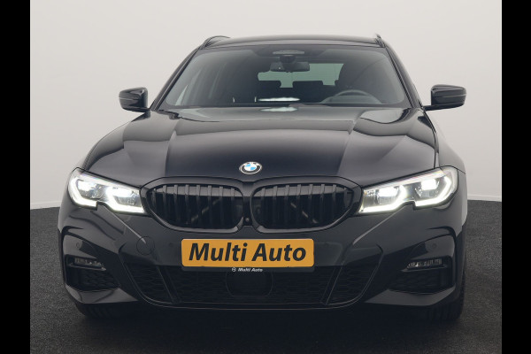 BMW 3 Serie Touring 330e M Sport PHEV 293pk Dealer O.H. | Trekhaak Af Fabriek | Adaptive Cruise | Head Up | 360 Camera | Adaptief Onderstel | Alcantara Sportstoelen & Stuur Verwarmd | Laser LED | Sfeerverlichting | Keyless | Blis | Apple Carplay | Plug In Hybrid |