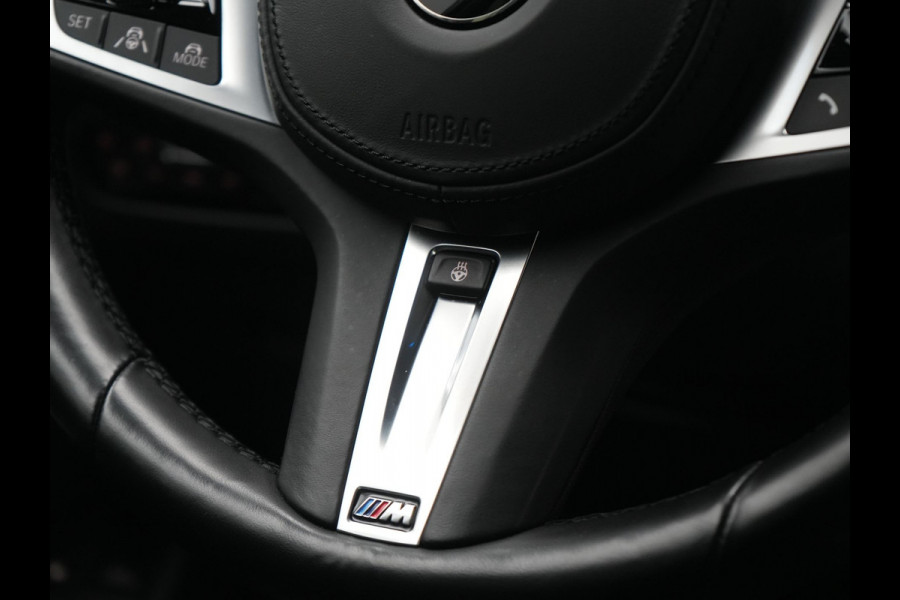 BMW 3 Serie Touring 330e M Sport PHEV 293pk Dealer O.H. | Trekhaak Af Fabriek | Adaptive Cruise | Head Up | 360 Camera | Adaptief Onderstel | Alcantara Sportstoelen & Stuur Verwarmd | Laser LED | Sfeerverlichting | Keyless | Blis | Apple Carplay | Plug In Hybrid |