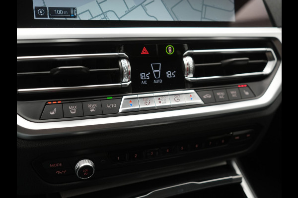BMW 3 Serie Touring 330e M Sport PHEV 293pk Dealer O.H. | Trekhaak Af Fabriek | Adaptive Cruise | Head Up | 360 Camera | Adaptief Onderstel | Alcantara Sportstoelen & Stuur Verwarmd | Laser LED | Sfeerverlichting | Keyless | Blis | Apple Carplay | Plug In Hybrid |