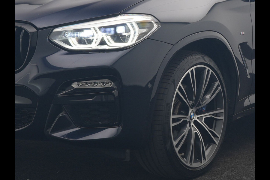BMW X4 M40i M Sport 354pk | Trekhaak Af Fabriek | Panodak | Head Up | Adaptive Cruise | 360 Camera | Adaptief Onderstel | Lederen Sportstoelen Memory & Verwarmd | 21"L.M | Keyless | Blis | Sfeerverlichting | Apple Carplay |