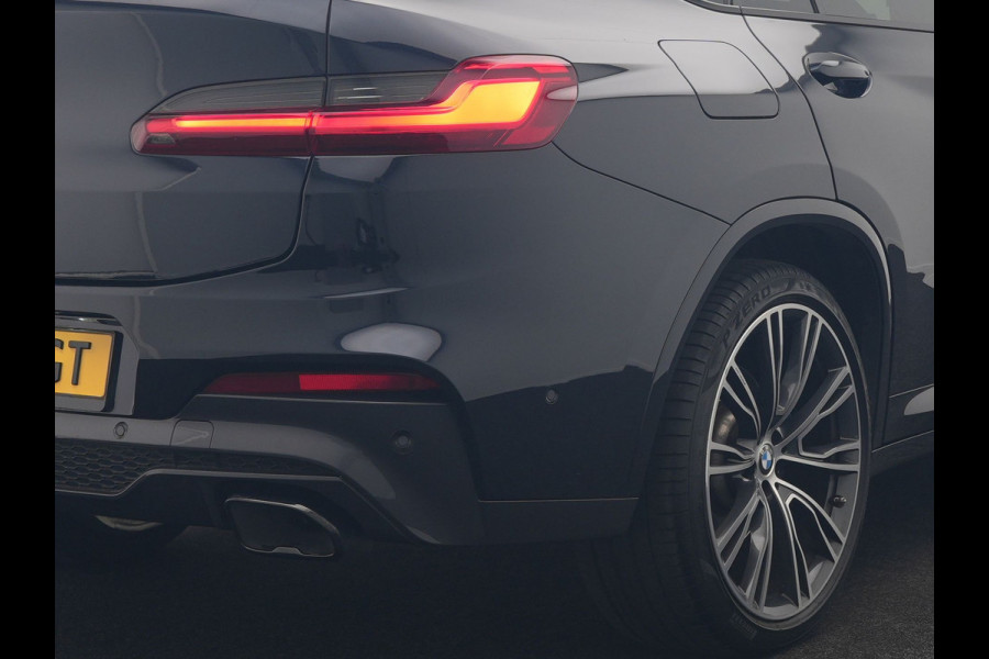 BMW X4 M40i M Sport 354pk | Trekhaak Af Fabriek | Panodak | Head Up | Adaptive Cruise | 360 Camera | Adaptief Onderstel | Lederen Sportstoelen Memory & Verwarmd | 21"L.M | Keyless | Blis | Sfeerverlichting | Apple Carplay |