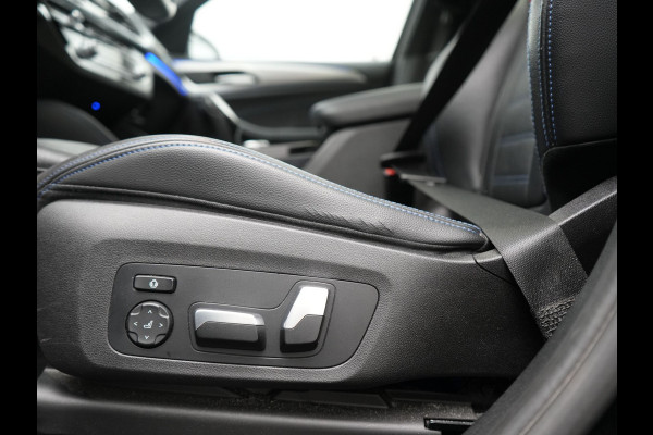 BMW X4 M40i M Sport 354pk | Trekhaak Af Fabriek | Panodak | Head Up | Adaptive Cruise | 360 Camera | Adaptief Onderstel | Lederen Sportstoelen Memory & Verwarmd | 21"L.M | Keyless | Blis | Sfeerverlichting | Apple Carplay |