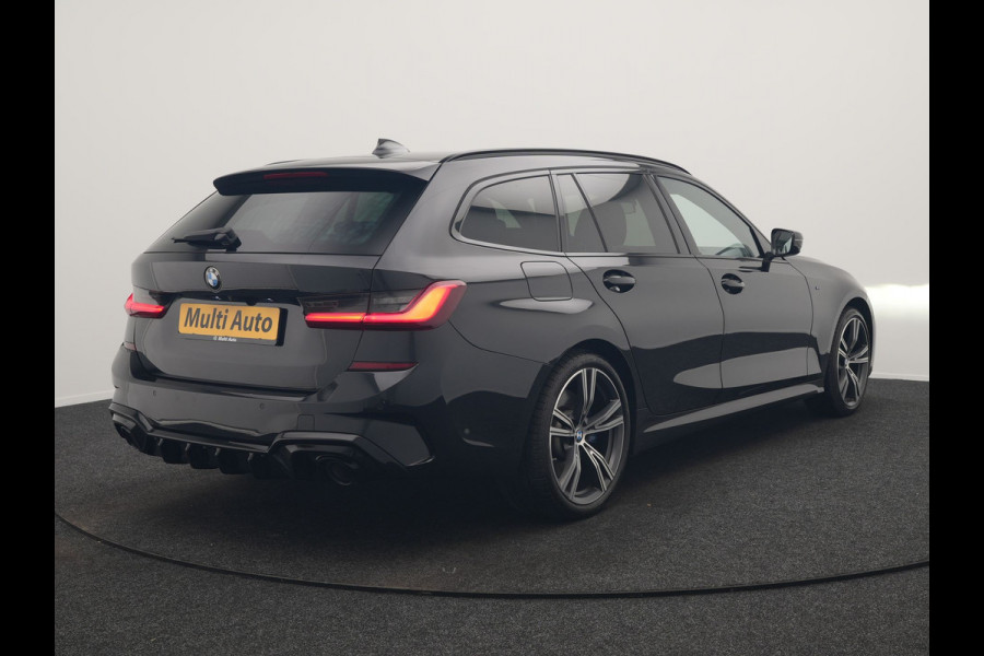 BMW 3 Serie Touring 330e M Sport PHEV 293pk Dealer O.H. | Trekhaak Af Fabriek | Adaptive Cruise | Head Up | 360 Camera | Adaptief Onderstel | Alcantara Sportstoelen & Stuur Verwarmd | Laser LED | Sfeerverlichting | Keyless | Blis | Apple Carplay | Plug In Hybrid |
