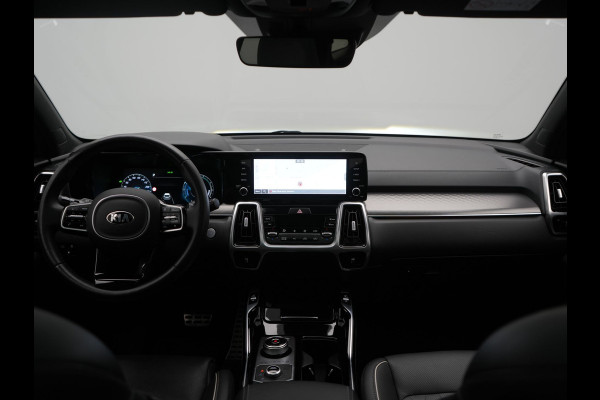 Kia Sorento 1.6 T-GDI 4WD ExecutiveLine PHEV 265pk Dealer O.H. | Trekhaak Afn. | Panodak | Adaptive Cruise | Head Up | 360 Camera | Bose Audio | Luxe Lederen Comfortstoelen Memory & Ventilatie | Stoelen & Stuur Verwarmd | Blis | Keyless | Plug In Hybrid
