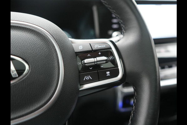 Kia Sorento 1.6 T-GDI 4WD ExecutiveLine PHEV 265pk Dealer O.H. | Trekhaak Afn. | Panodak | Adaptive Cruise | Head Up | 360 Camera | Bose Audio | Luxe Lederen Comfortstoelen Memory & Ventilatie | Stoelen & Stuur Verwarmd | Blis | Keyless | Plug In Hybrid