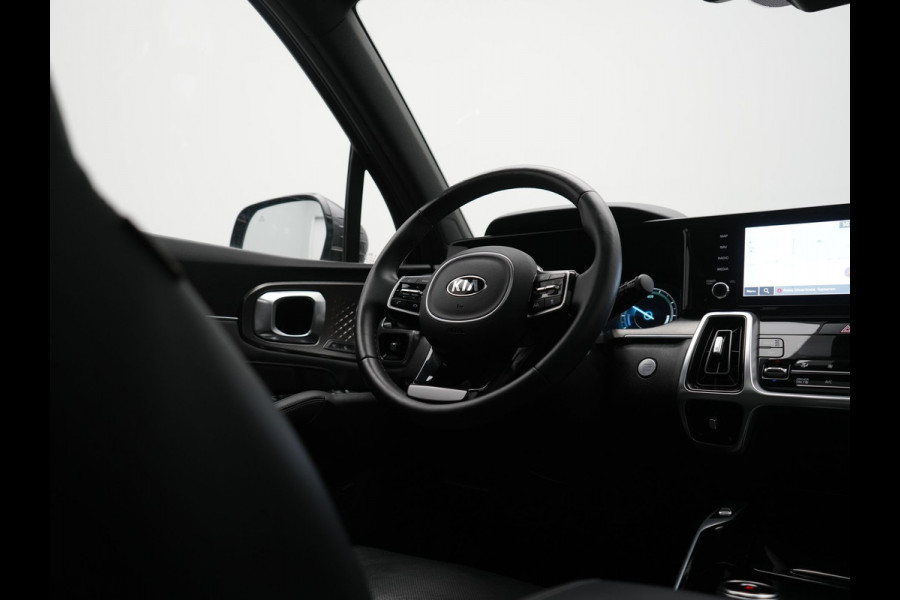 Kia Sorento 1.6 T-GDI 4WD ExecutiveLine PHEV 265pk Dealer O.H. | Trekhaak Afn. | Panodak | Adaptive Cruise | Head Up | 360 Camera | Bose Audio | Luxe Lederen Comfortstoelen Memory & Ventilatie | Stoelen & Stuur Verwarmd | Blis | Keyless | Plug In Hybrid