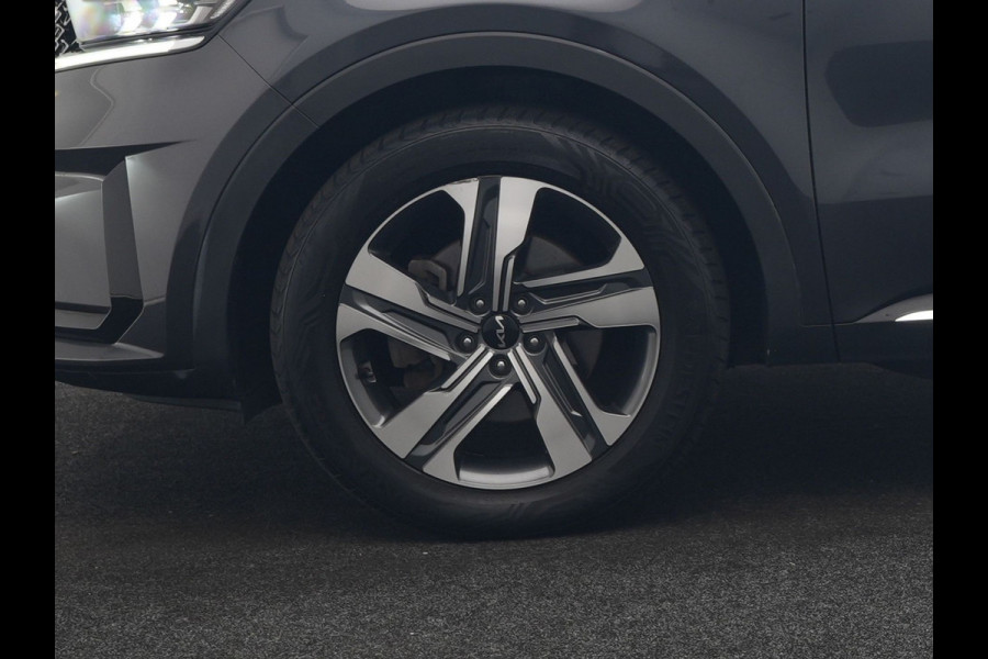 Kia Sorento 1.6 T-GDI 4WD ExecutiveLine PHEV 265pk Dealer O.H. | Trekhaak Afn. | Panodak | Adaptive Cruise | Head Up | 360 Camera | Bose Audio | Luxe Lederen Comfortstoelen Memory & Ventilatie | Stoelen & Stuur Verwarmd | Blis | Keyless | Plug In Hybrid