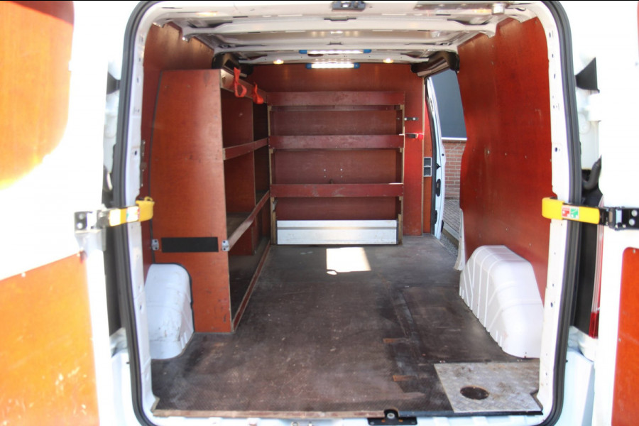 Ford Transit Custom 340 2.0 TDCI L2H1 Trend / Trekhaak / Imperiaal / Navi sync 3