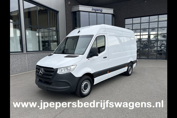 Mercedes-Benz Sprinter 315 CDI L2 H2 RWD Pro MBUX / Trekhaak / Camera / Cruise control / Airco / 270 Graden achterdeuren