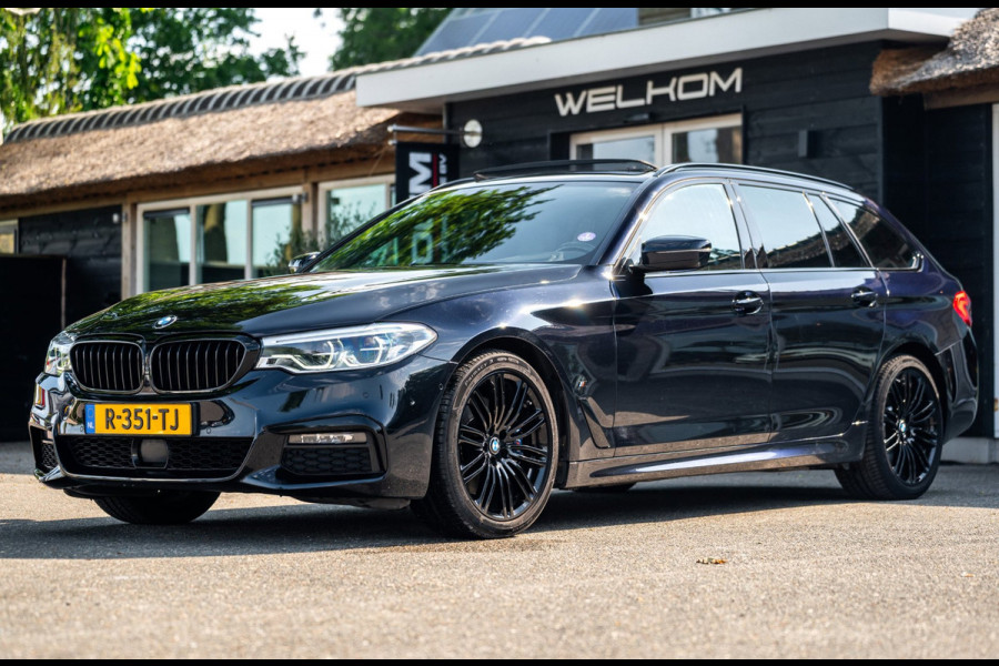 BMW 5 Serie Touring 530i High Executive M Pakket I Panoramadak I Adaptive Cruise I Led I Harman Kardon I Soft-Close I Head-Up
