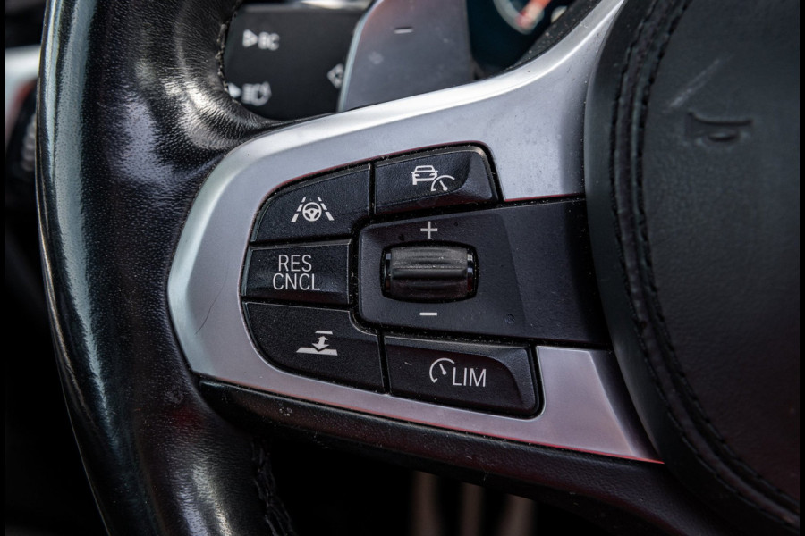 BMW 5 Serie Touring 530i High Executive M Pakket I Panoramadak I Adaptive Cruise I Led I Harman Kardon I Soft-Close I Head-Up