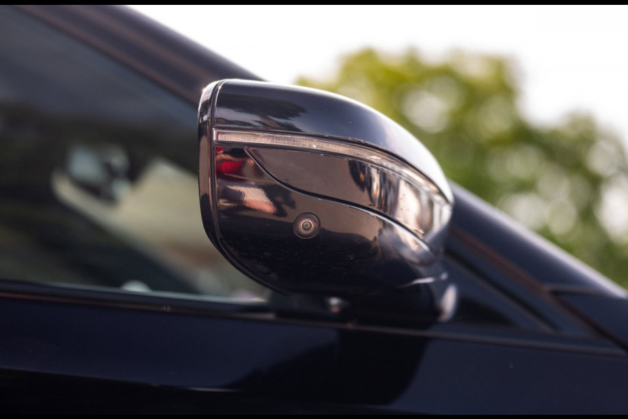 BMW 5 Serie Touring 530i High Executive M Pakket I Panoramadak I Adaptive Cruise I Led I Harman Kardon I Soft-Close I Head-Up