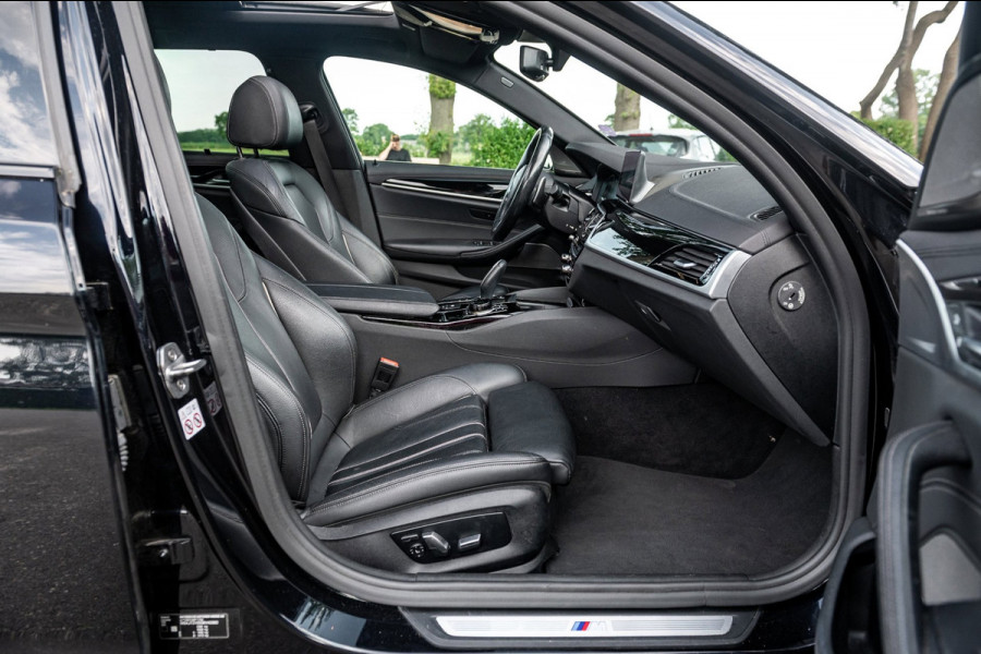 BMW 5 Serie Touring 530i High Executive M Pakket I Panoramadak I Adaptive Cruise I Led I Harman Kardon I Soft-Close I Head-Up