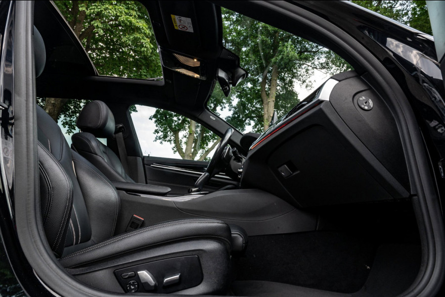 BMW 5 Serie Touring 530i High Executive M Pakket I Panoramadak I Adaptive Cruise I Led I Harman Kardon I Soft-Close I Head-Up