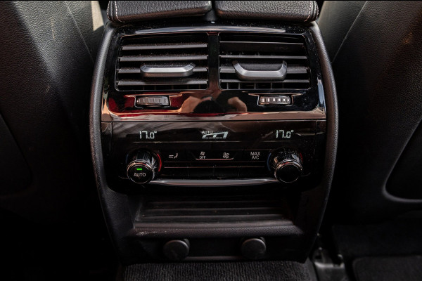 BMW 5 Serie Touring 530i High Executive M Pakket I Panoramadak I Adaptive Cruise I Led I Harman Kardon I Soft-Close I Head-Up