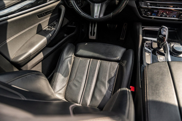 BMW 5 Serie Touring 530i High Executive M Pakket I Panoramadak I Adaptive Cruise I Led I Harman Kardon I Soft-Close I Head-Up