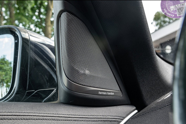 BMW 5 Serie Touring 530i High Executive M Pakket I Panoramadak I Adaptive Cruise I Led I Harman Kardon I Soft-Close I Head-Up