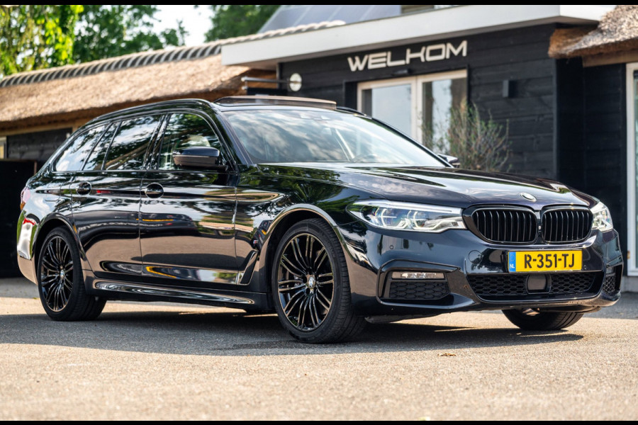 BMW 5 Serie Touring 530i High Executive M Pakket I Panoramadak I Adaptive Cruise I Led I Harman Kardon I Soft-Close I Head-Up