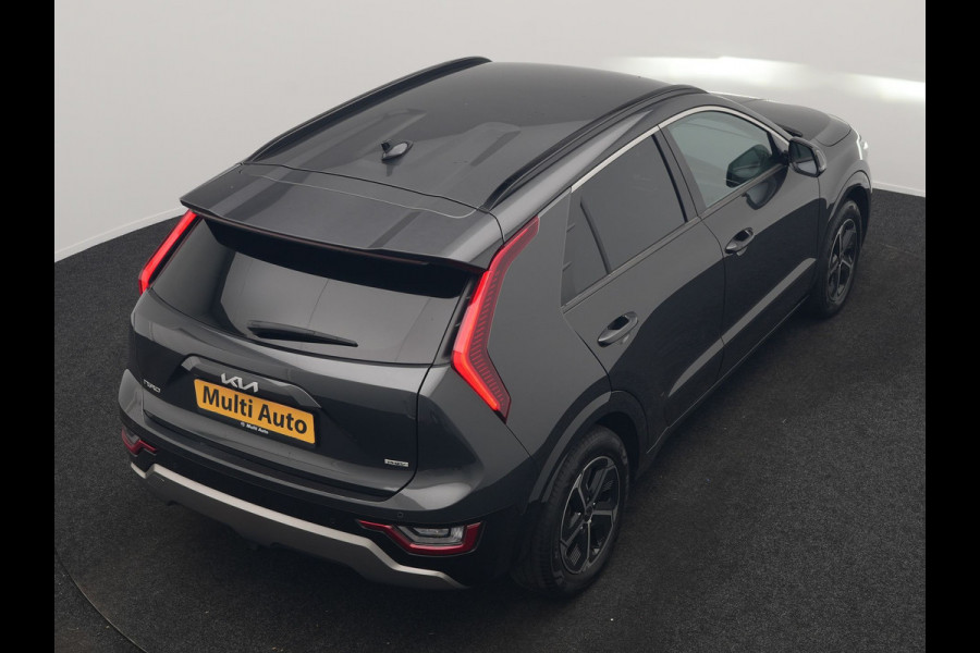 Kia Niro 1.6 GDi DynamicLine PHEV 182pk Dealer O.H. | Trekhaak Afn. | Adaptive Cruise | Camera | Sportstoelen & Stuur Verwarmd | Sfeerverlichting | Keyless | Apple Carplay | Navigatie | DAB | Plug In Hybrid |
