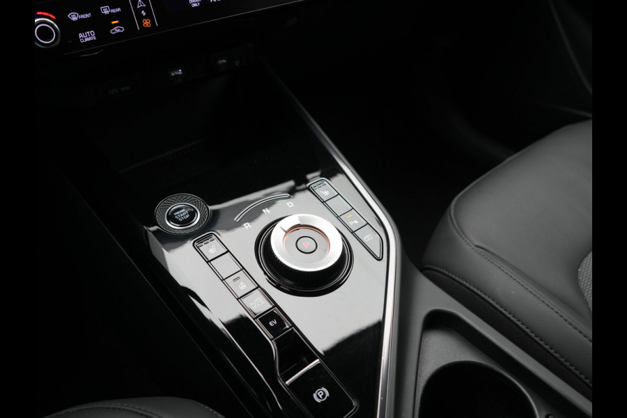 Kia Niro 1.6 GDi DynamicLine PHEV 182pk Dealer O.H. | Trekhaak Afn. | Adaptive Cruise | Camera | Sportstoelen & Stuur Verwarmd | Sfeerverlichting | Keyless | Apple Carplay | Navigatie | DAB | Plug In Hybrid |