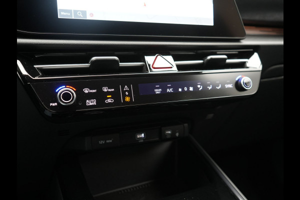 Kia Niro 1.6 GDi DynamicLine PHEV 182pk Dealer O.H. | Trekhaak Afn. | Adaptive Cruise | Camera | Sportstoelen & Stuur Verwarmd | Sfeerverlichting | Keyless | Apple Carplay | Navigatie | DAB | Plug In Hybrid |